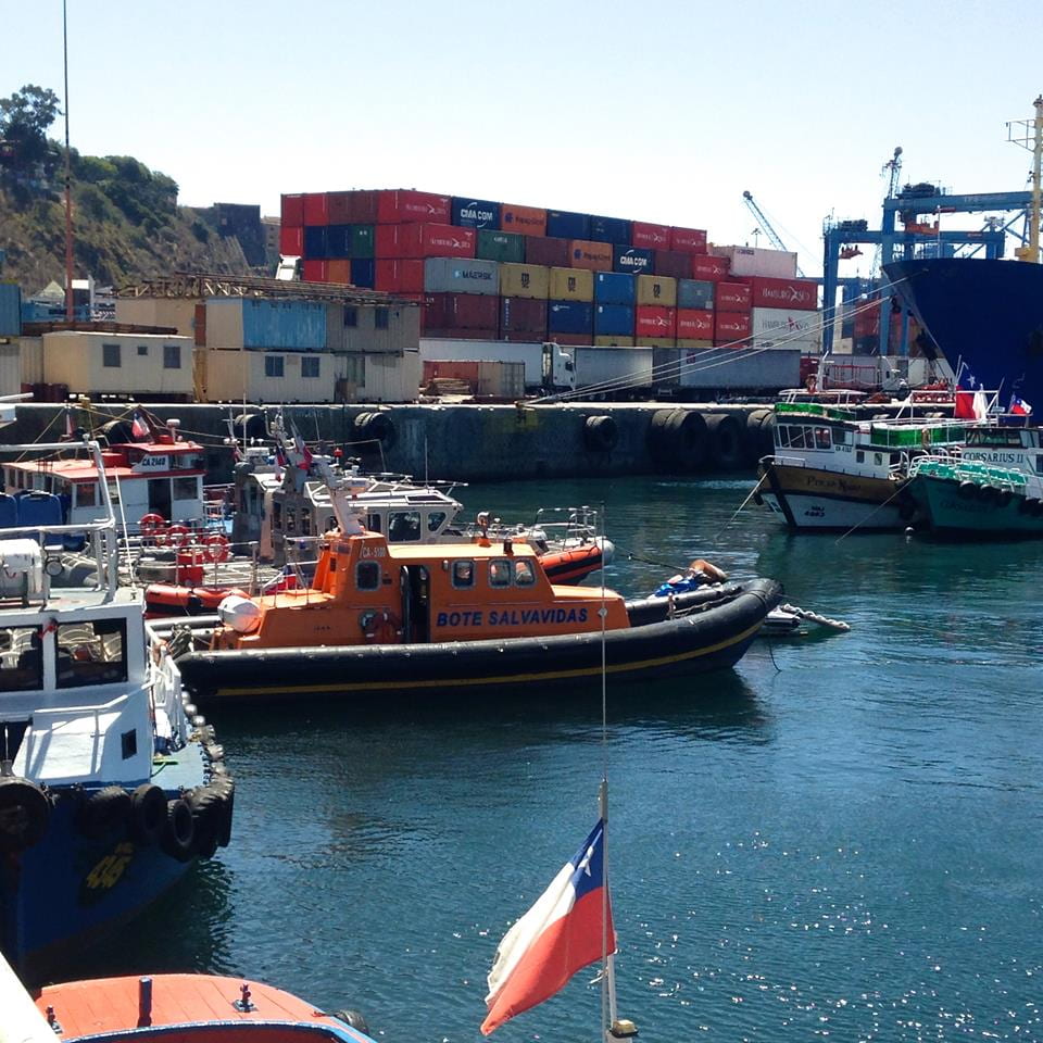 Valparaíso harbor photo