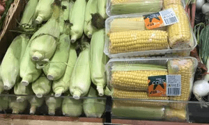 Individually wrapped corn cobs